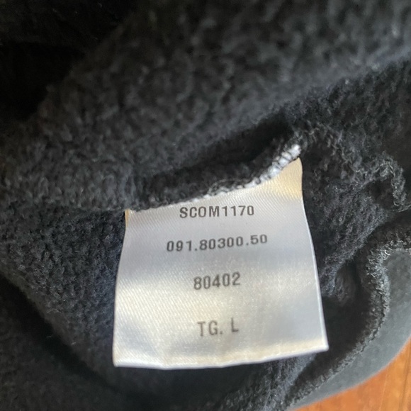 Moncler Wolf Crewneck - Picture 6 of 10